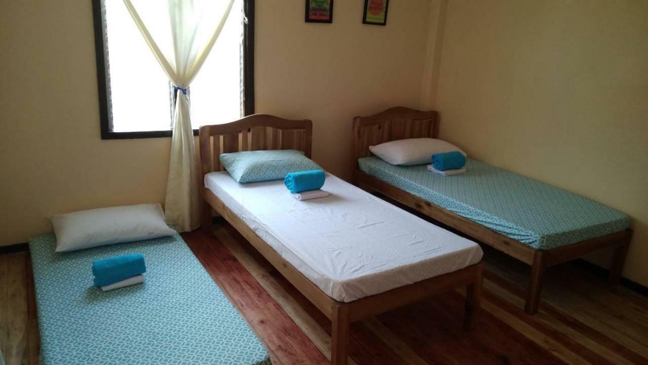 Nelmann'S Nipa Huts Hotel San Vicente  Eksteriør billede
